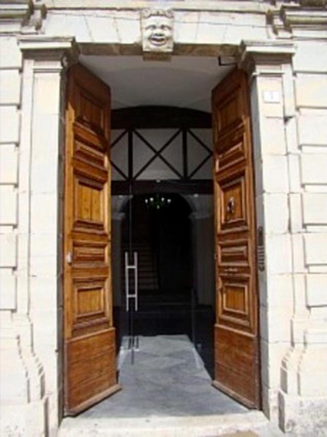 Hotel Antica Dimora à Cagliari Extérieur photo